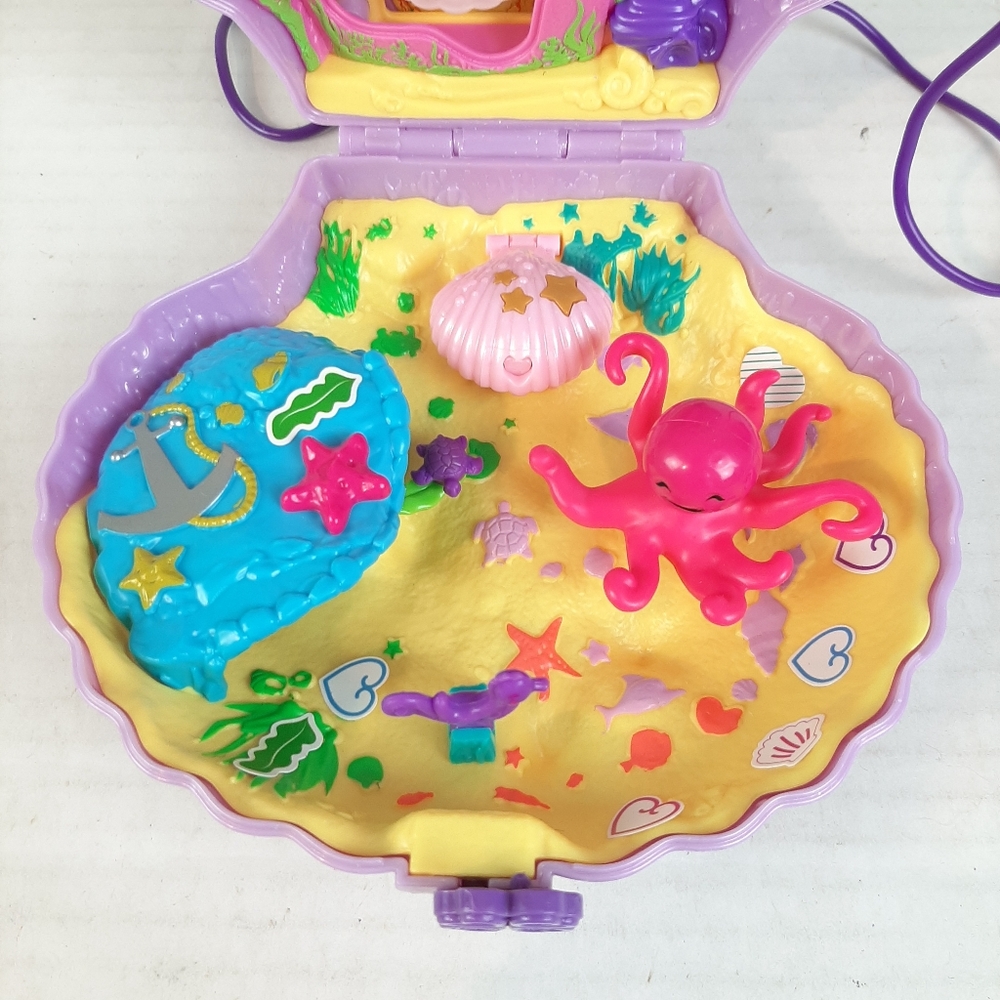 🛍Polly Pocket Tiny Power Seashell Purse Compact Wearable Strap No Accessories - Picture 5 of 6